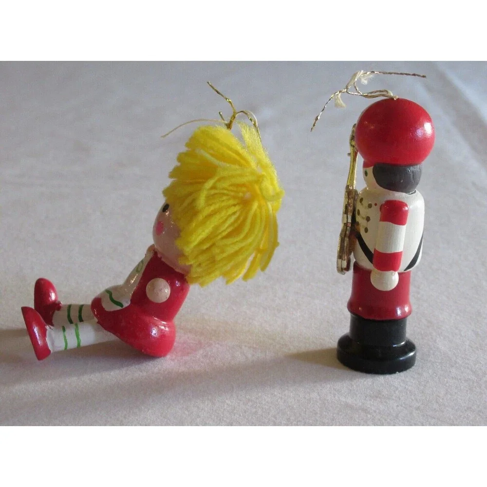 READ* Lot Vintage Wood Christmas Tree Ornament Doll Yarn Hair Toy Soldier Guitar